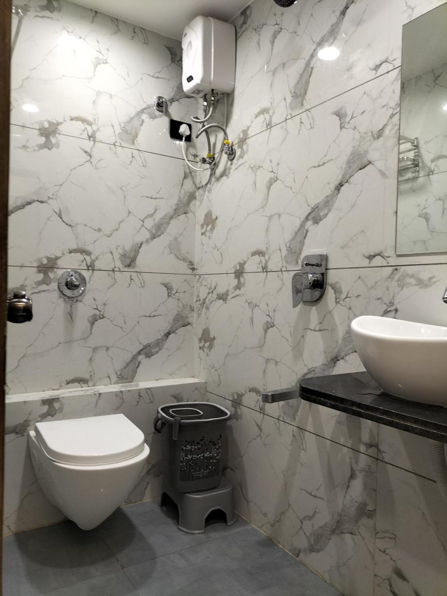 Hotel Paris Plaza Ahmedabad Eksteriør bilde