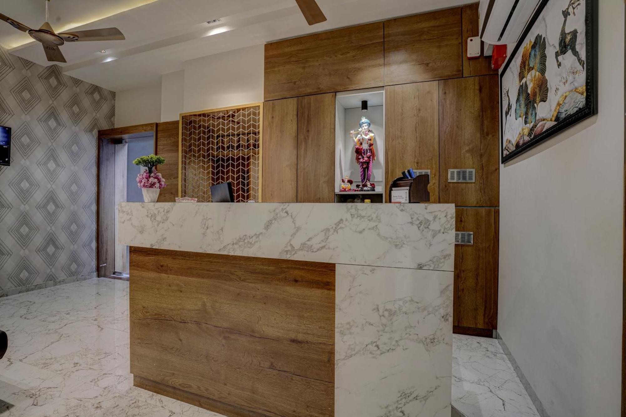 Hotel Paris Plaza Ahmedabad Eksteriør bilde